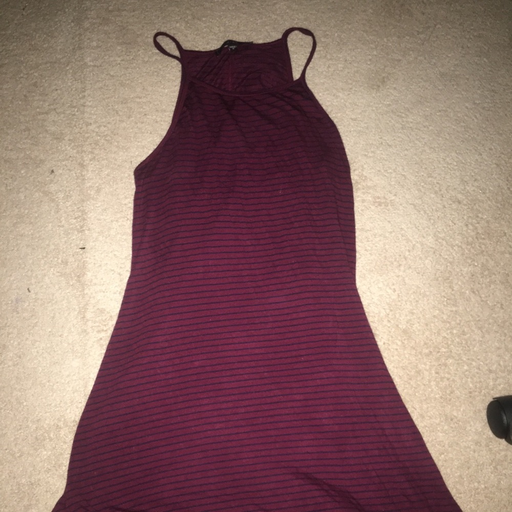Burgundy straight line stretchy dress